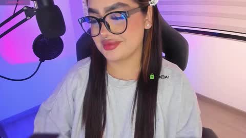 Snapshot of i_am_ari chatting on February 2026 02:12:02 AM Ari online show from February 2026 02:12:02 AM