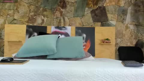 The Dolls online show from November 2025 05:04:02 PM