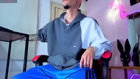 kelvis online show from February 2026 06:31:01 AM