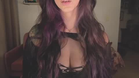 Lana Banana online show from December 2025 02:49:01 AM