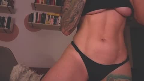 Snapshot of i_cant_believe_its_you chatting on April 2026 02:42:02 AM Lana Banana online show from April 2026 02:42:02 AM