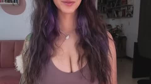 Snapshot of i_cant_believe_its_you chatting on April 2026 08:47:01 PM Lana Banana online show from April 2026 08:47:01 PM