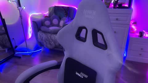 Asya  online show from November 2025 09:03:01 AM