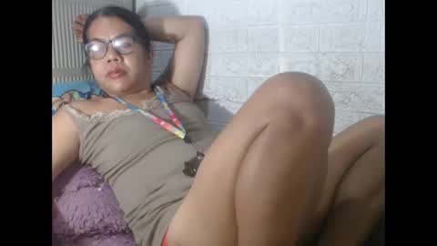 Snapshot of i_drain_u_bitch chatting on January 2025 12:05:02 PM jamaeca online show from January 2025 12:05:02 PM