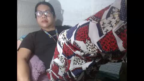 Snapshot of i_drain_u_bitch chatting on February 2025 12:43:02 AM jamaeca online show from February 2025 12:43:02 AM