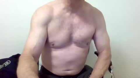 i_was_a_shy_dad online show from October 2025 01:22:01 PM