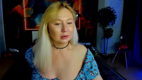 Snapshot of i_will_wake_u_up chatting on May 2026 02:30:01 AM Samanta online show from May 2026 02:30:01 AM