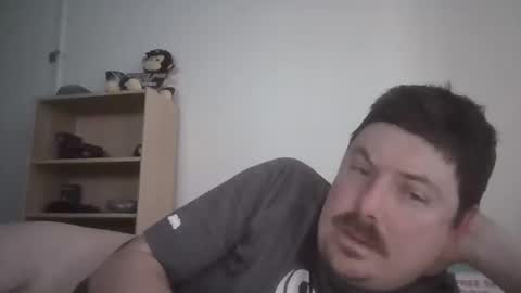 iaguy0587 online show from April 2026 03:28:02 PM