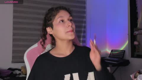 Snapshot of iam_nikki chatting on January 2025 06:31:02 AM On instagram Imm  NikkiHelp me reach 100 likes online show from January 2025 06:31:02 AM