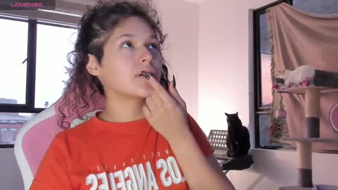 Snapshot of iam_nikki chatting on January 2025 10:55:01 PM On instagram Imm  NikkiHelp me reach 100 likes online show from January 2025 10:55:01 PM