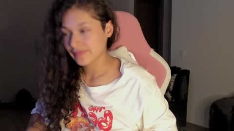 Snapshot of iam_nikki chatting on March 2025 10:34:02 AM On instagram Imm  NikkiHelp me reach 100 likes online show from March 2025 10:34:02 AM