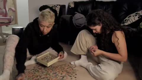 Snapshot of iam_nikki chatting on March 2025 09:25:02 AM On instagram Imm  NikkiHelp me reach 100 likes online show from March 2025 09:25:02 AM