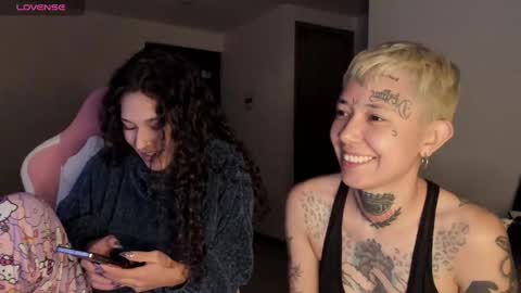 Snapshot of iam_nikki chatting on March 2025 06:49:01 AM On instagram Imm  NikkiHelp me reach 100 likes online show from March 2025 06:49:01 AM