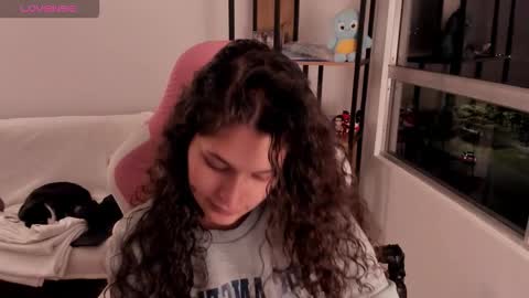 Snapshot of iam_nikki chatting on February 2026 03:57:01 AM On instagram Imm NikkiHelp me reach 100 likes online show from February 2026 03:57:01 AM