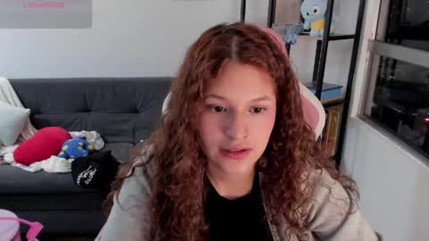 Snapshot of iam_nikki chatting on April 2026 02:40:02 AM On instagram Imm NikkiHelp me reach 100 likes online show from April 2026 02:40:02 AM