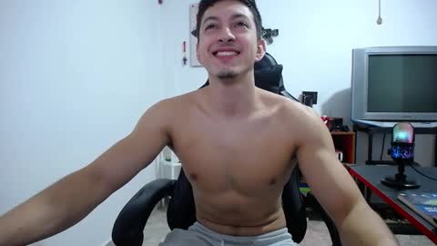 iam_yourbabyprincess_xd online show from October 2025 08:47:01 PM