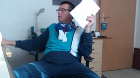 iamachim online show from October 2025 09:32:01 AM