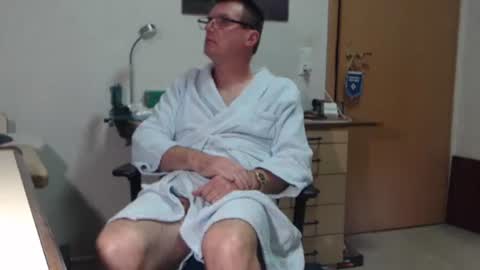 iamachim online show from November 2025 06:29:01 PM