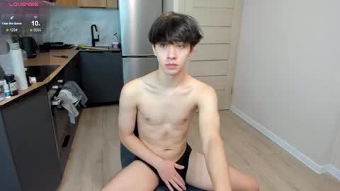 Snapshot of iamcassidy chatting on October 2025 02:34:01 PM Cassie STREAMS HERE EVERYDAY online show from October 2025 02:34:01 PM