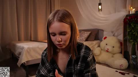 Claire online show from November 2025 04:36:01 PM