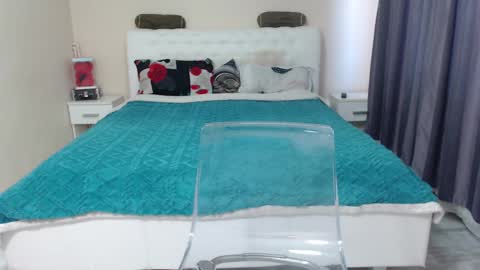 Alice online show from February 2025 01:06:01 PM