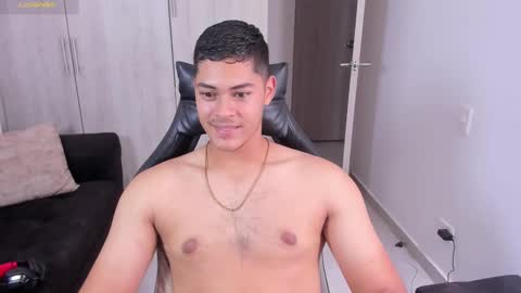 Dylan  independent model  online show from September 2025 03:36:01 PM