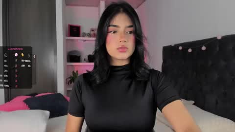 Snapshot of iamjulietaa chatting on January 2025 04:47:01 AM    online show from January 2025 04:47:01 AM