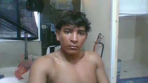 iammaximo online show from September 2025 05:05:02 PM