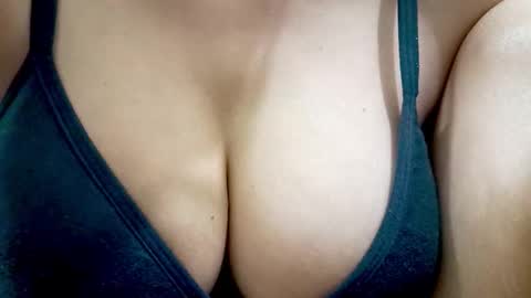 Iamnidhicam online show from March 2026 05:51:02 PM