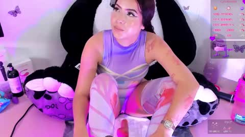 Snapshot of iamstephanie13 chatting on January 2025 03:05:02 AM Steph - Online Again   - 1 DECEMBER online show from January 2025 03:05:02 AM