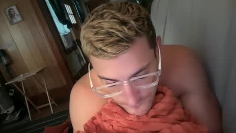 iamtommyparker online show from September 2025 04:11:01 PM