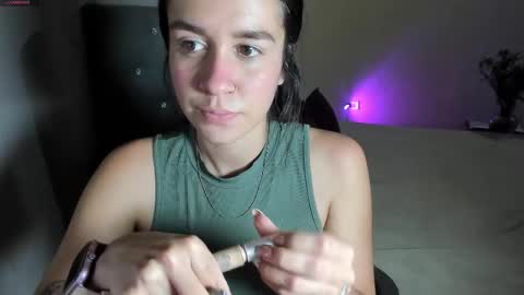 Snapshot of iamvio chatting on September 2025 10:48:01 PM Violeta online show from September 2025 10:48:01 PM