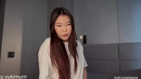 iamyuki_ online show from February 2026 05:08:02 AM