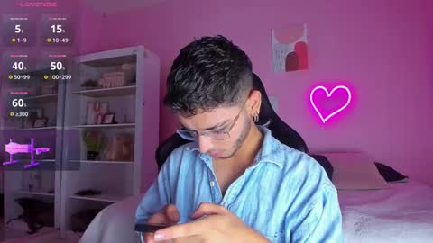 IAN CASTILLO online show from February 2025 11:10:01 AM