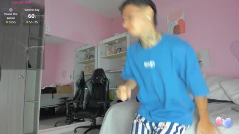 IAN CASTILLO online show from September 2025 11:10:01 AM