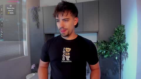 Snapshot of ian_davis chatting on January 2025 09:02:01 PM Ian Davis online show from January 2025 09:02:01 PM