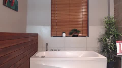 Snapshot of ian_davis chatting on February 2025 10:42:02 PM Ian Davis online show from February 2025 10:42:02 PM