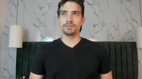 Snapshot of ian_davis chatting on March 2025 02:30:02 AM Ian Davis online show from March 2025 02:30:02 AM