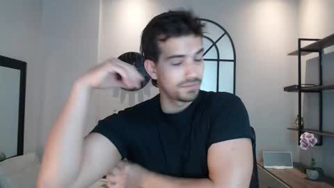 Snapshot of ian_davis chatting on March 2025 08:03:02 PM Ian Davis online show from March 2025 08:03:02 PM