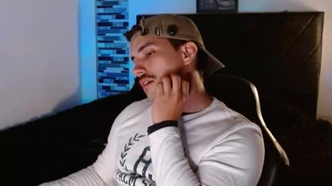 Ian Davis online show from March 2026 01:21:01 AM