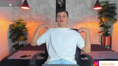 ian_jacob online show from April 2026 07:19:01 PM