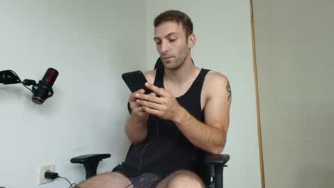 Snapshot of ianandersson27 chatting on July 2026 06:08:01 AM Ian Andersson online show from July 2026 06:08:01 AM