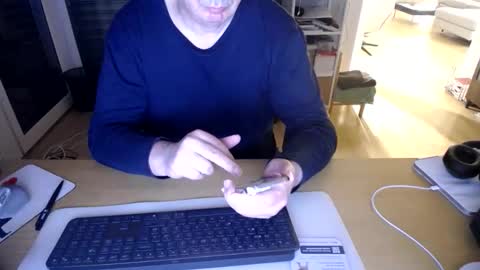 iandy12 online show from March 2026 10:49:02 PM