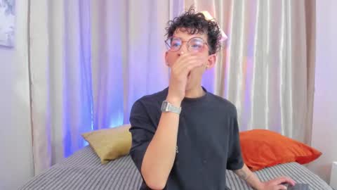 ian  online show from February 2026 03:51:02 AM