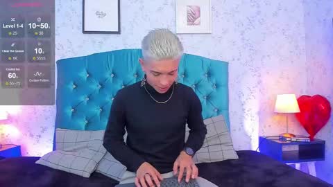 Andrew online show from February 2025 01:51:02 PM