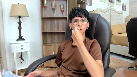 ibratxandy online show from March 2026 04:25:01 PM