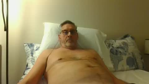 icanhelpu43 online show from February 2025 05:25:01 AM