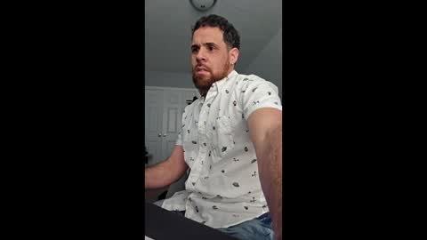 Snapshot of icarra413 chatting on June 2026 08:08:01 PM icarra413 online show from June 2026 08:08:01 PM