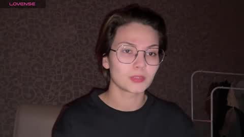 Ksenia online show from March 2026 04:35:01 PM