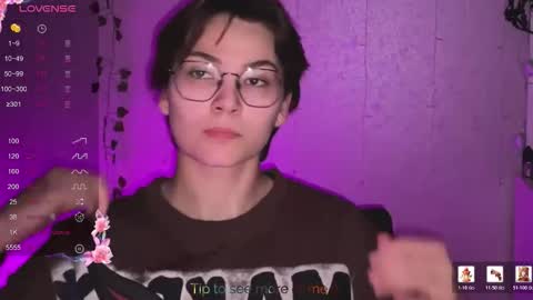 Ksenia online show from April 2026 06:47:01 PM